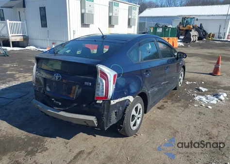 2014 Toyota Prius Three из США, поврежденный, VIN JTDKN3DU6E1767197